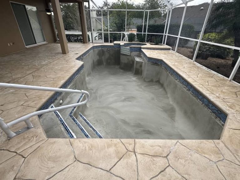 empty backyard pool design and build