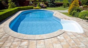 Pool Resurfacing vs Replastering